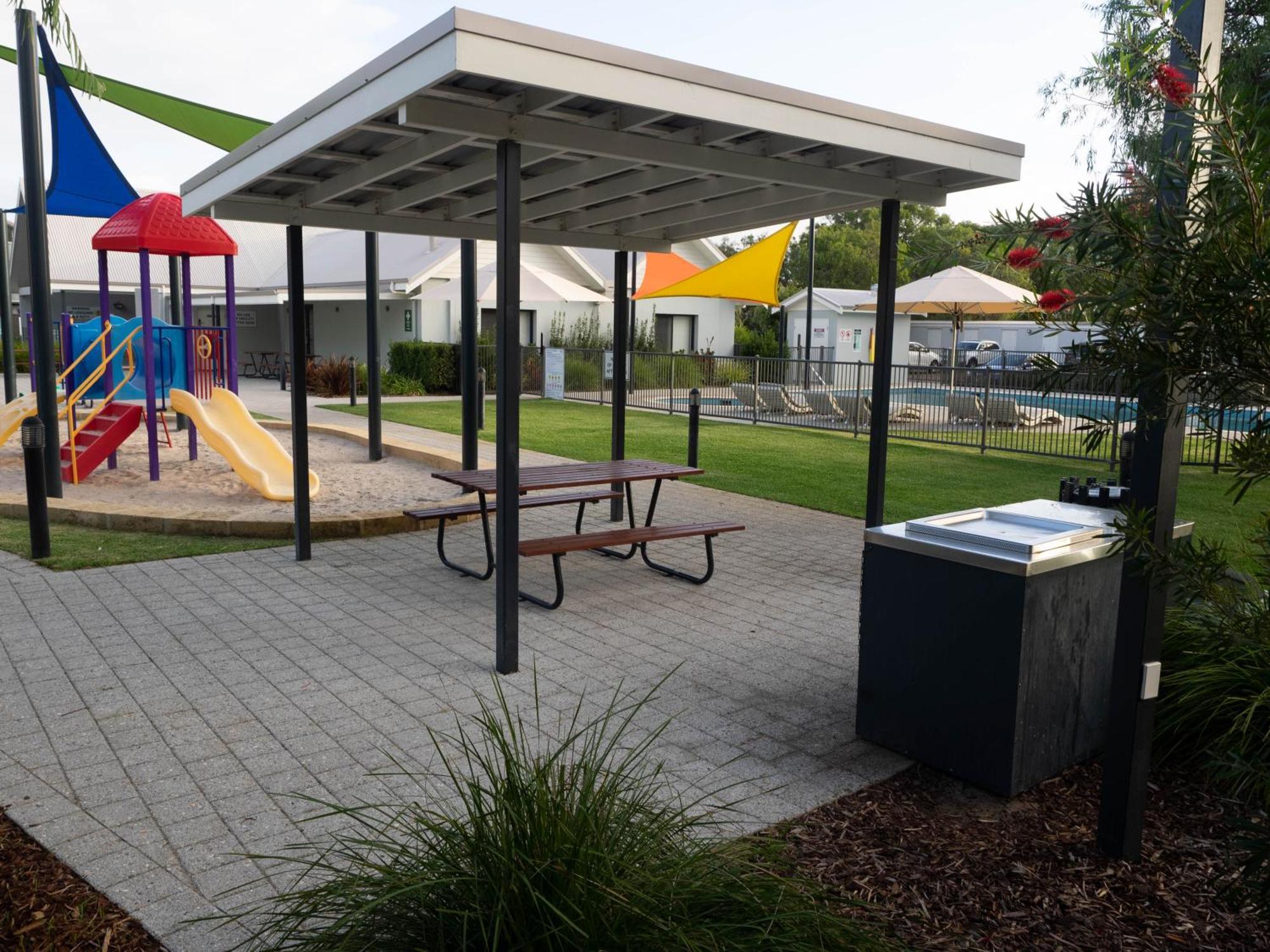 Fortyone - Oceanside Retreat Busselton Εξωτερικό φωτογραφία